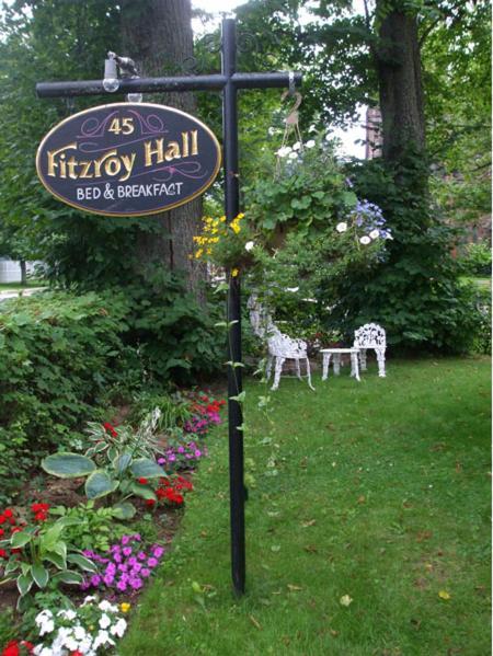 שרלוט טאון Fitzroy Hall מראה חיצוני תמונה